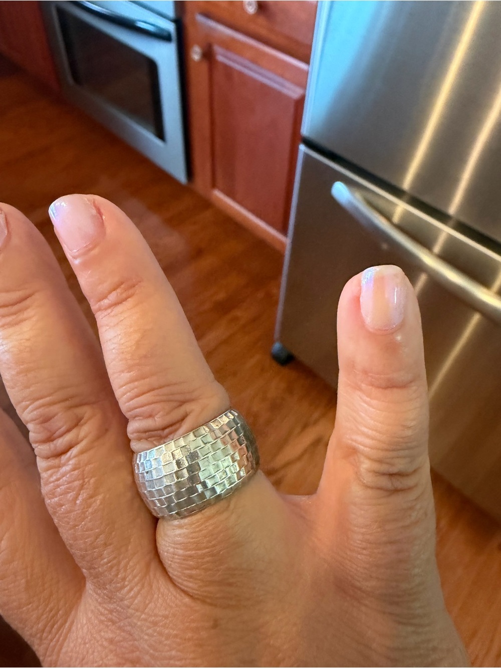 Silver Tone Mosaic Pattern Reptile Accessory Ring - Unbranded